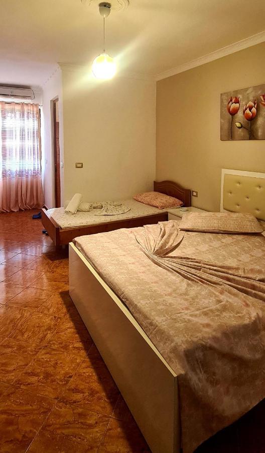 Hotel Nicola Lezha Kültér fotó